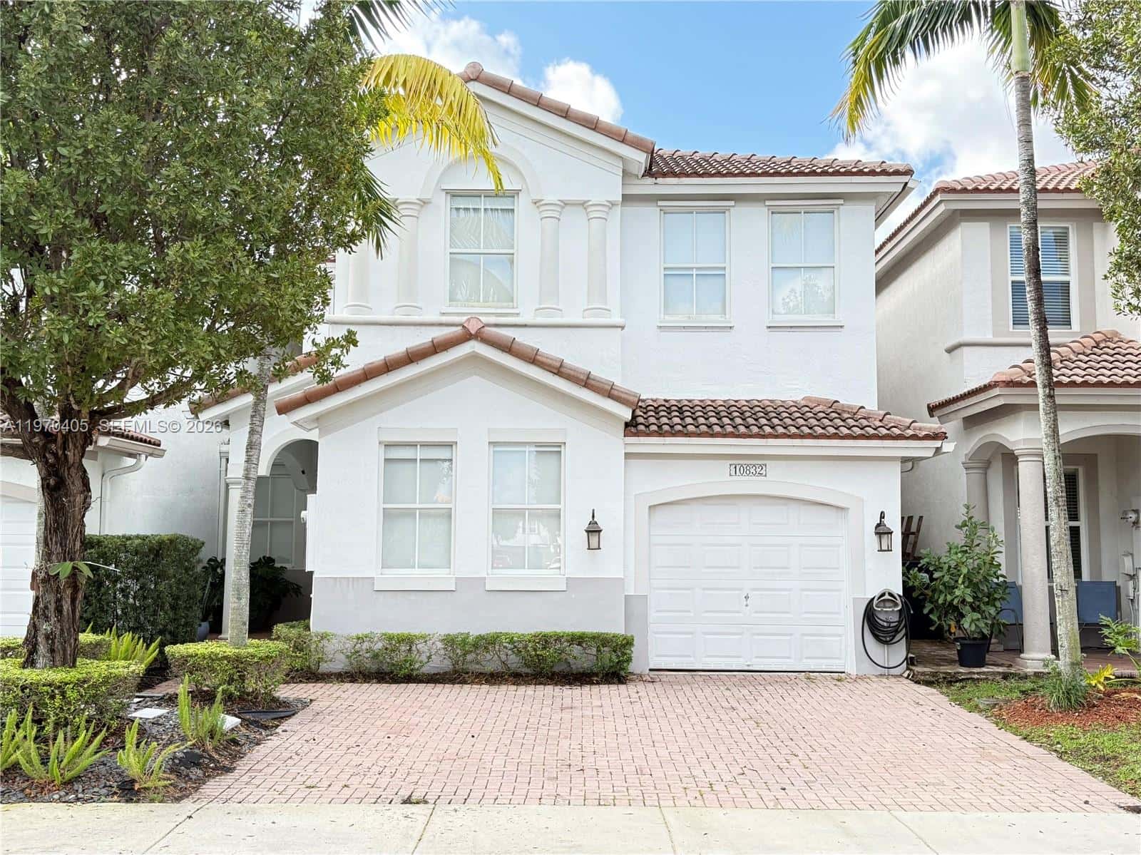 10832 NW 84th St, Doral FL 33178