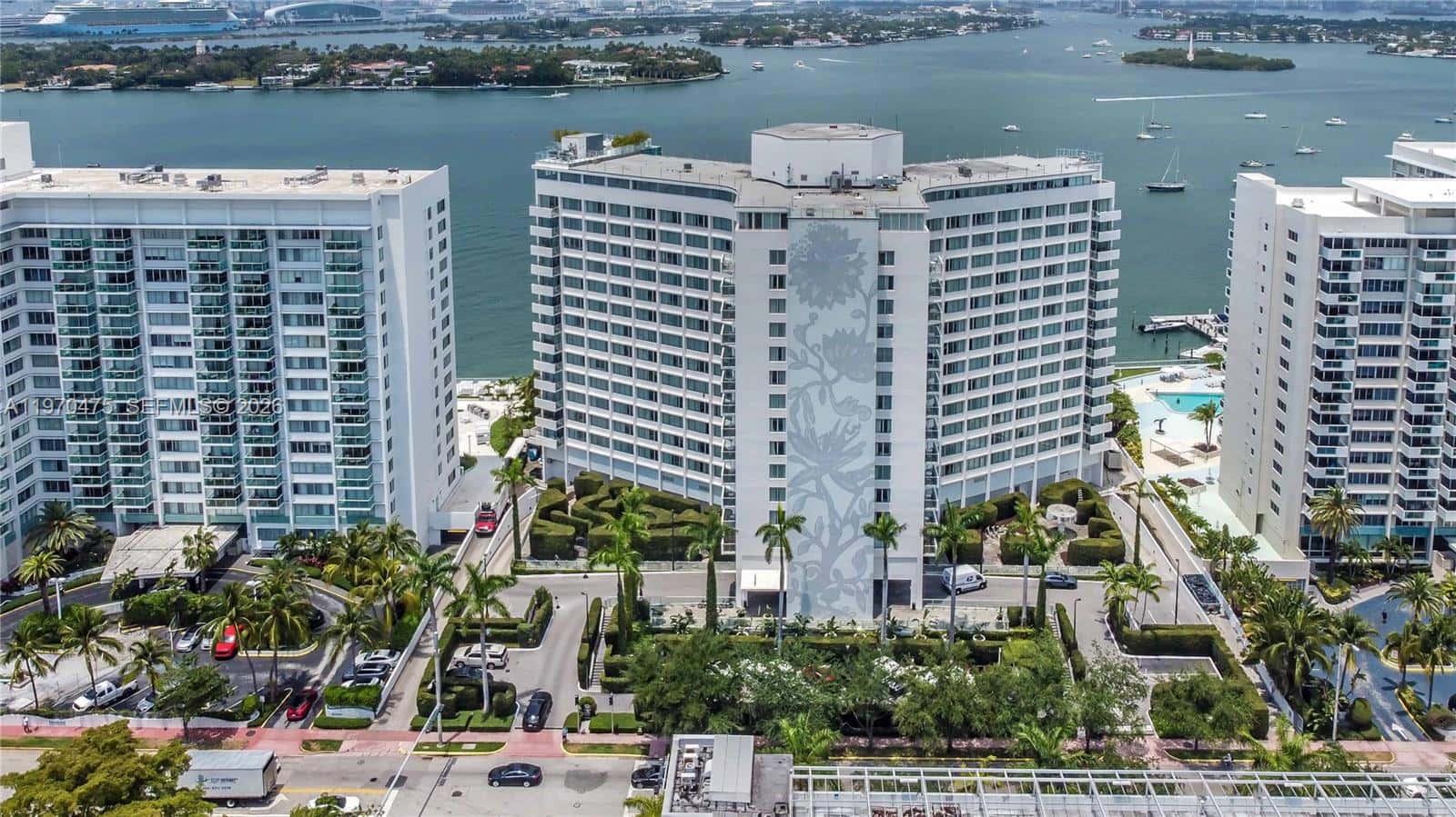 1100 West Ave # 322, Miami Beach FL 33139