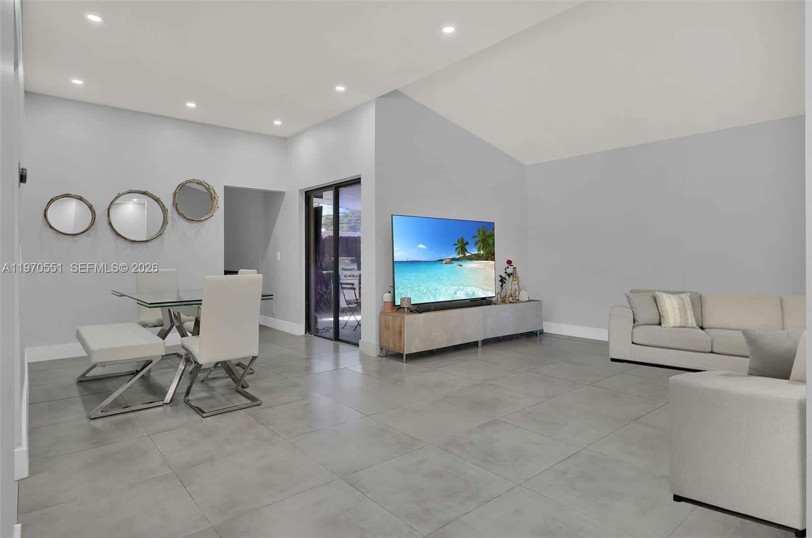 17032 NW 63rd Pl, Hialeah FL 33015