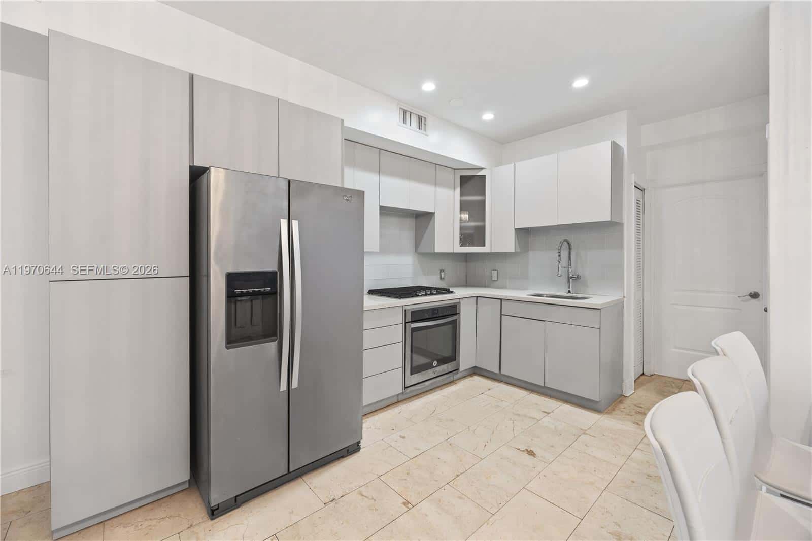 4215 Sheridan Ave # 3, Miami Beach FL 33140