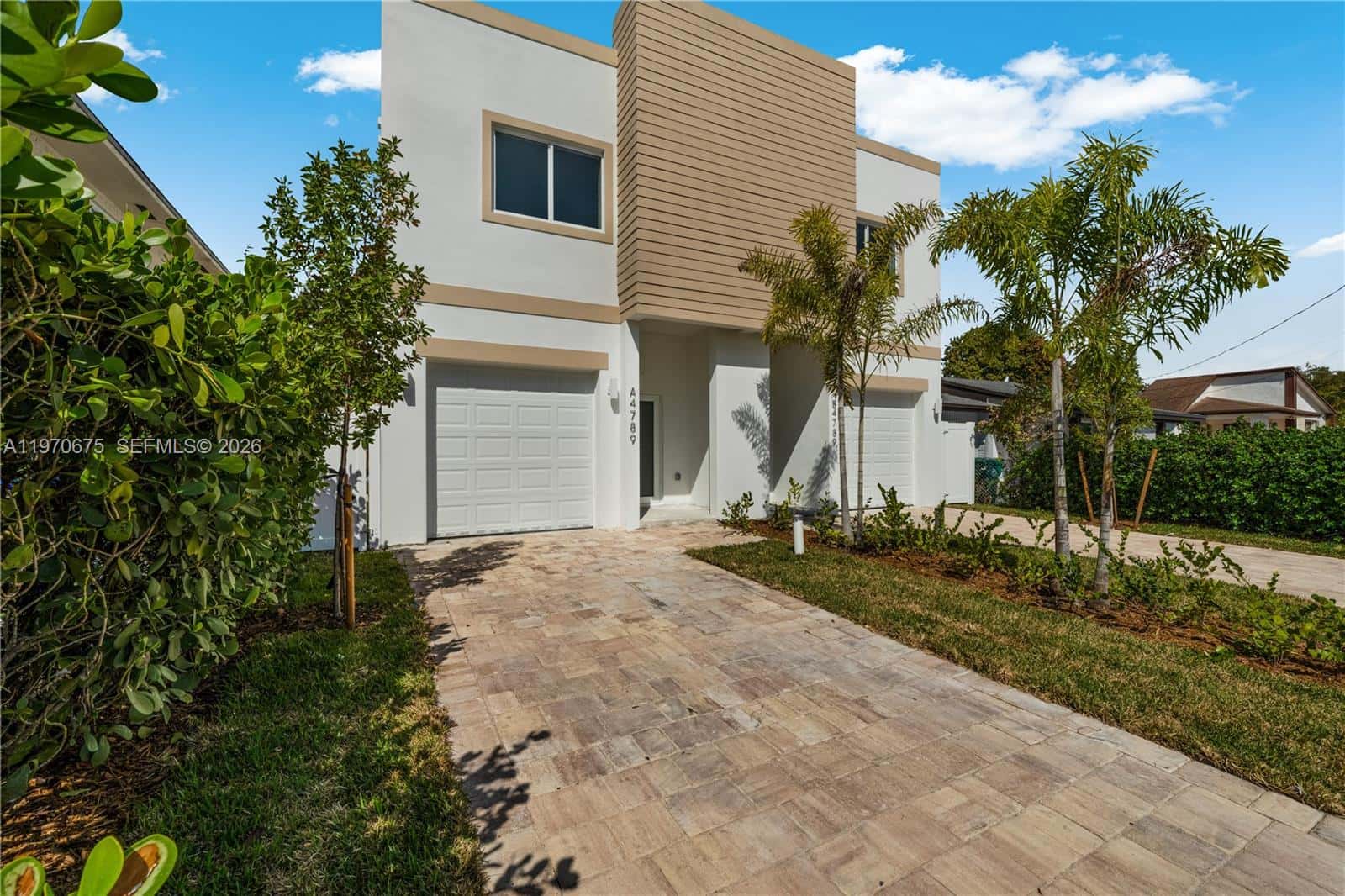 4789 NW 1st St, Miami FL 33126