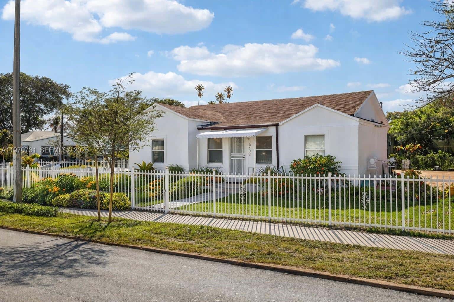 6402 NW 8th Ave, Miami FL 33150