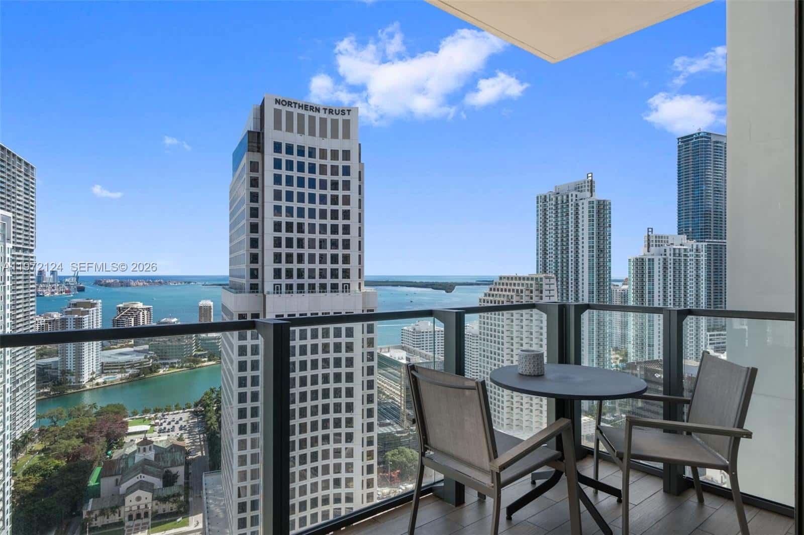 68 SE 6th St # 3209, Miami FL 33131