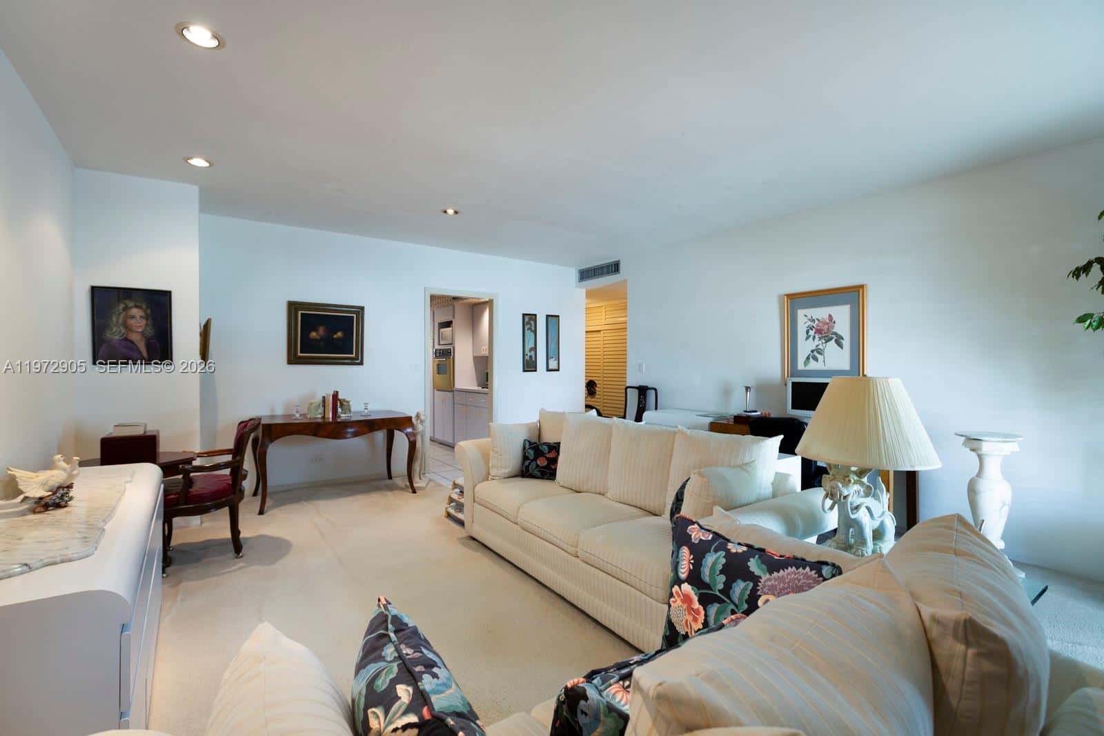 1408 Brickell Bay Dr # 414, Miami FL 33131