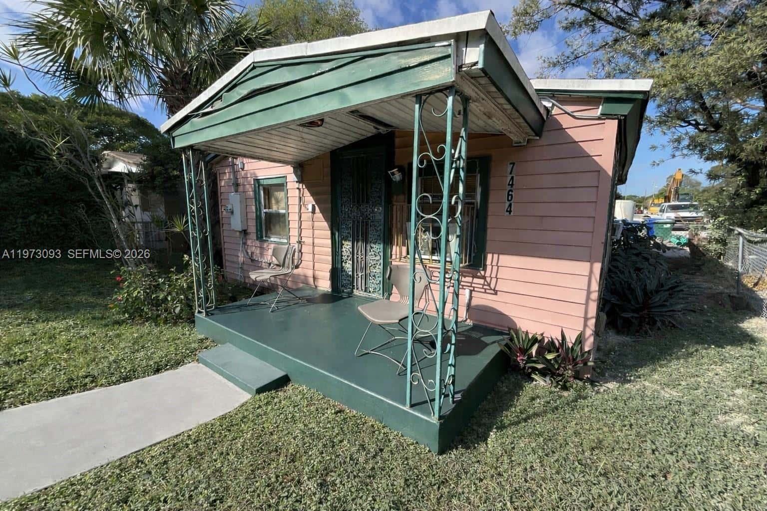 7464 NW 17th Ave, Miami FL 33147