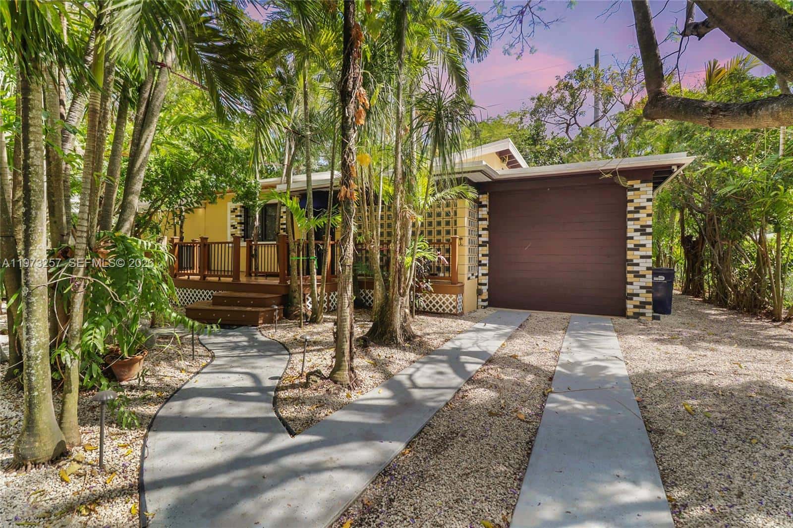 550 Quail Ave, Miami Springs FL 33166