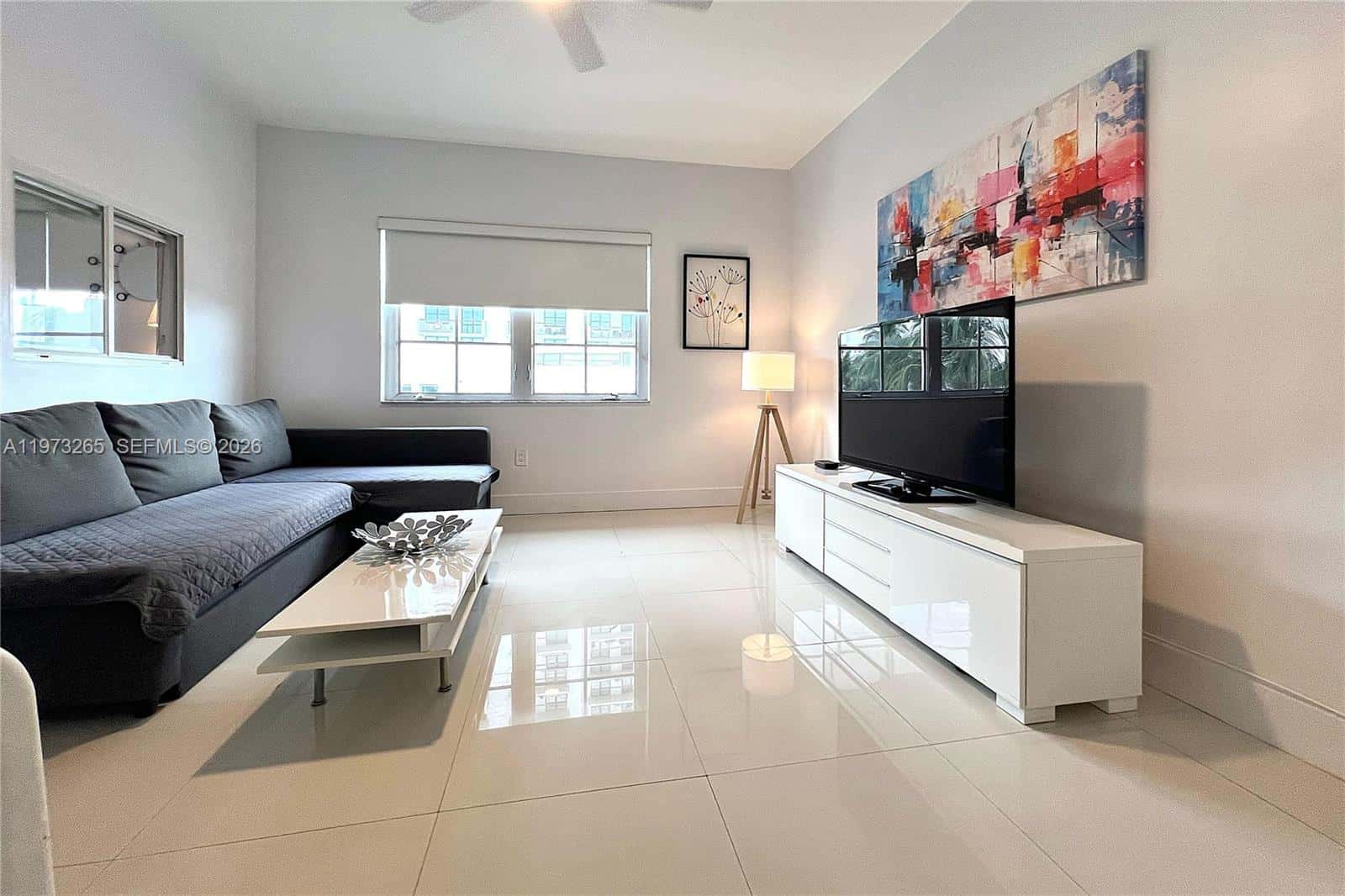 1100 Collins Ave # 303, Miami Beach FL 33139