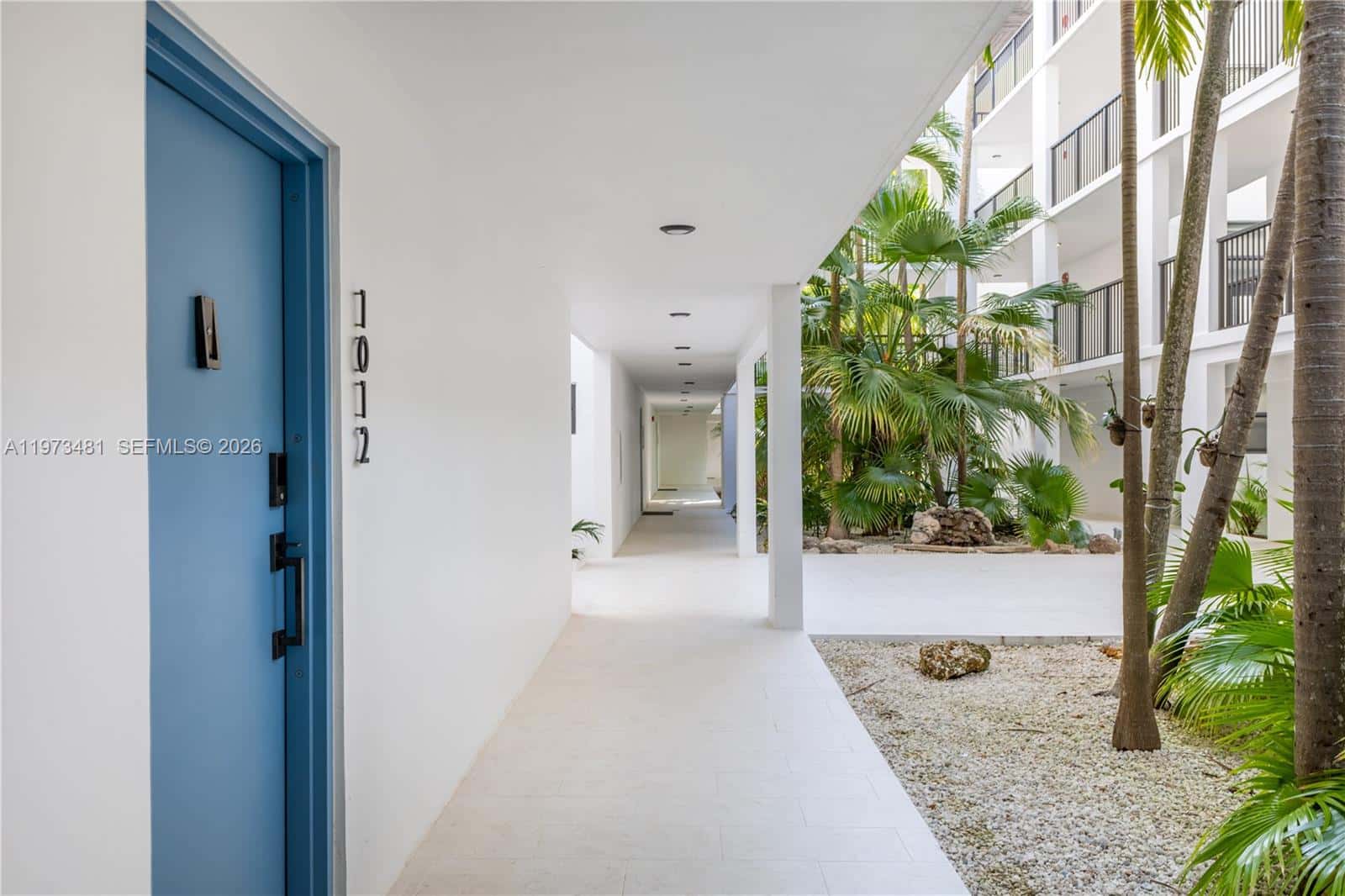 101 Ocean Lane Dr # 1012, Key Biscayne FL 33149