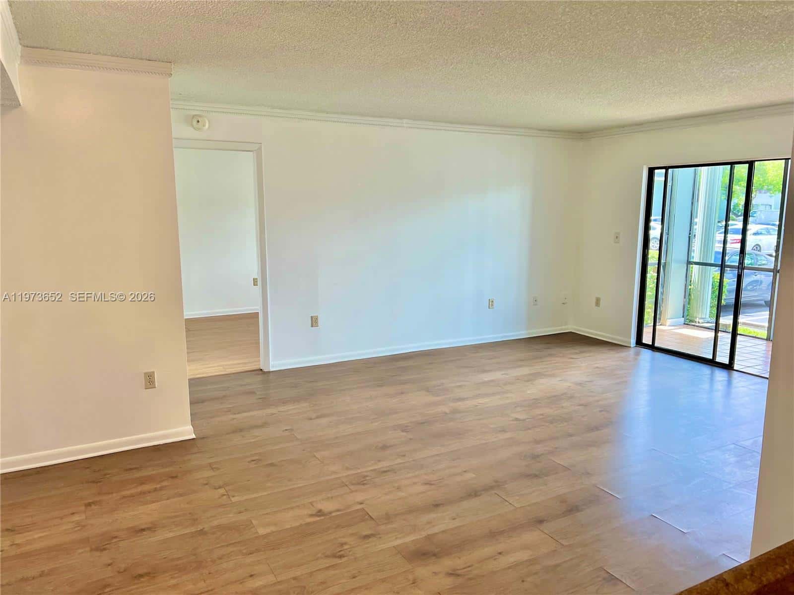 20761 NE 4th Pl # 104, Miami FL 33179