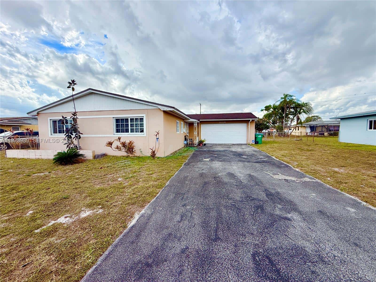 18440 NW 28th Pl, Miami Gardens FL 33056
