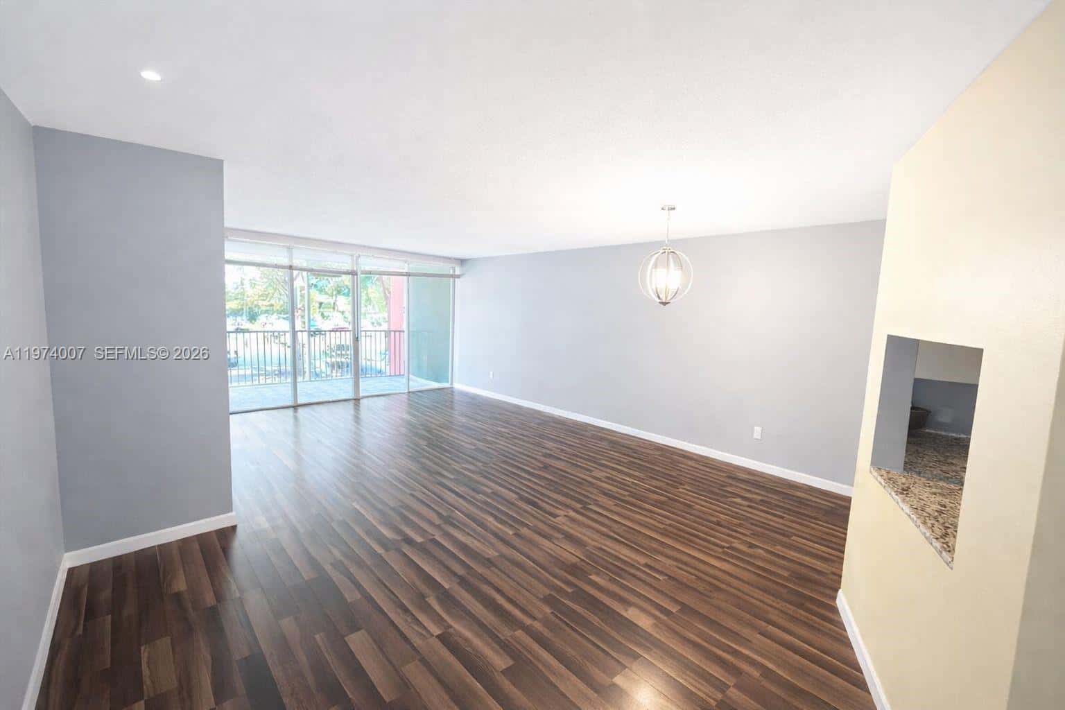 1780 NE 191st St # 2, Miami FL 33179