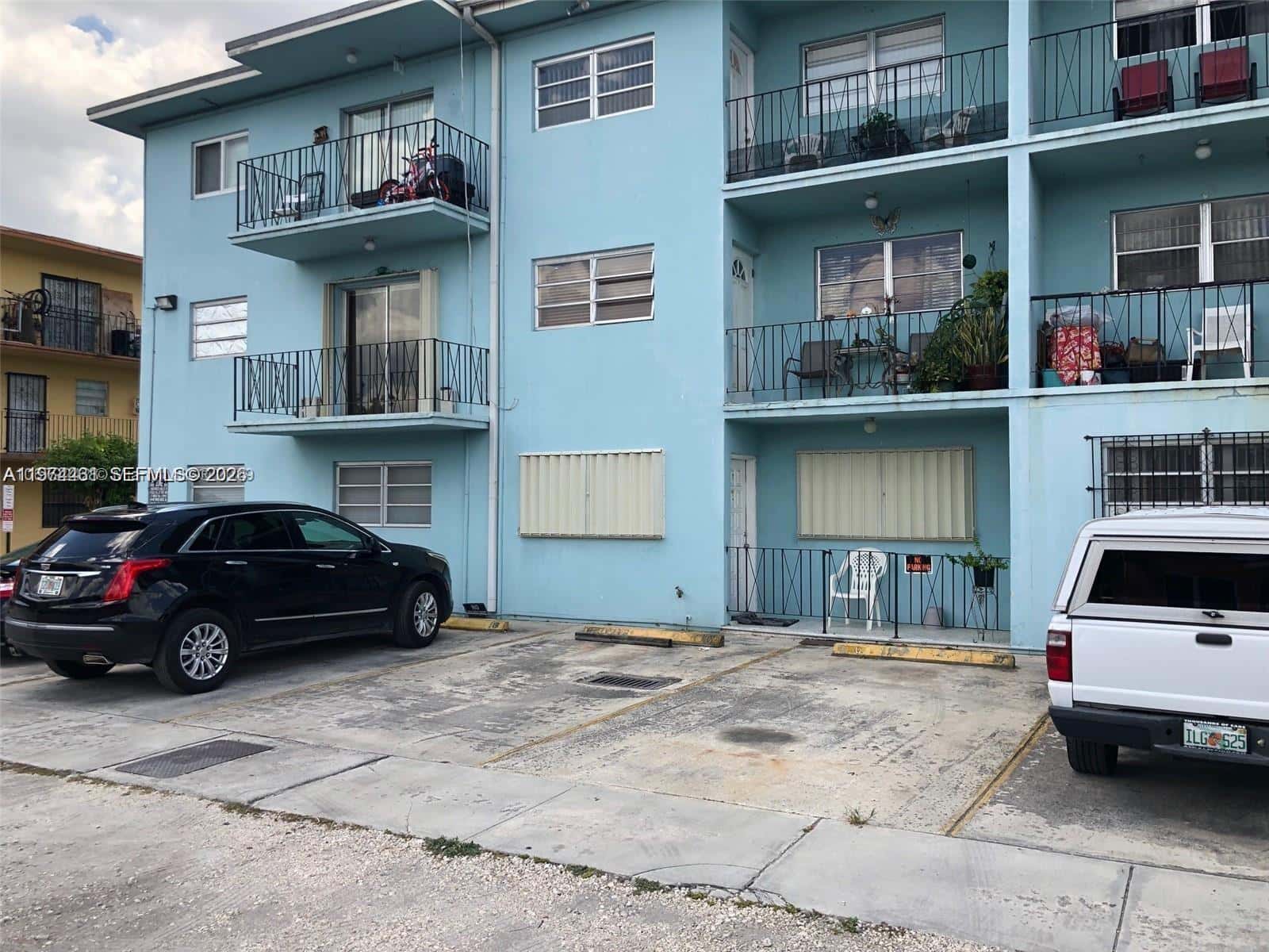 380 E 35th St # 2118, Hialeah FL 33013