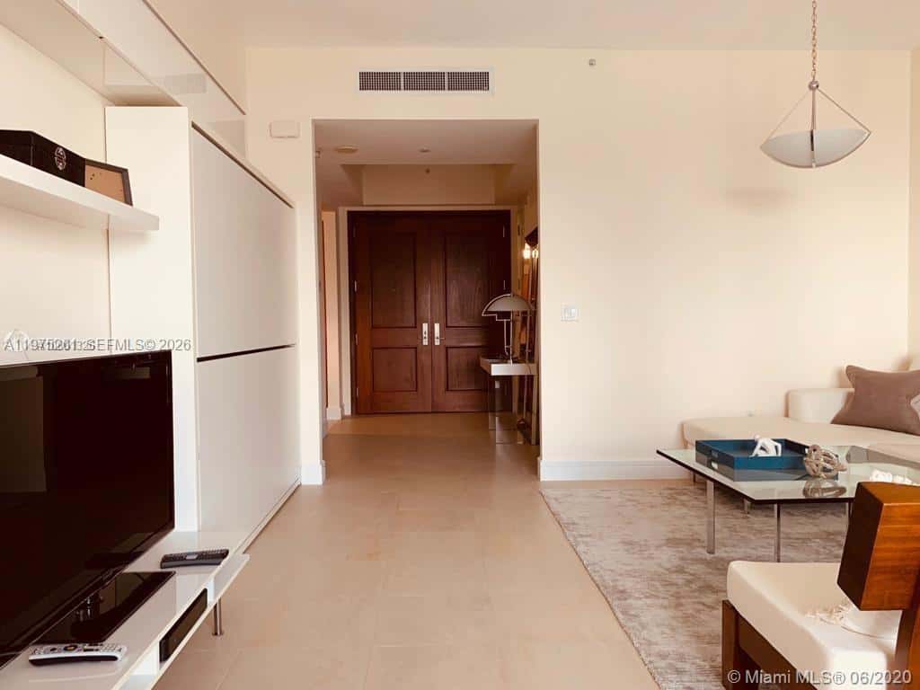 1425 Brickell Ave # 43D, Miami FL 33131