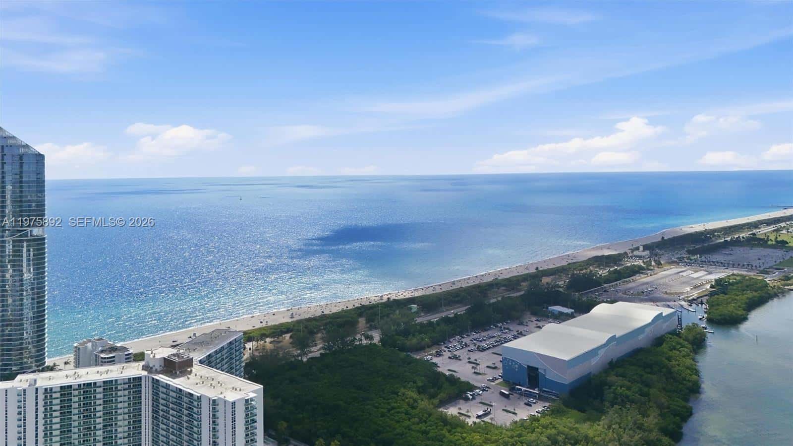 100 Bayview Dr # 1106, Sunny Isles Beach FL 33160