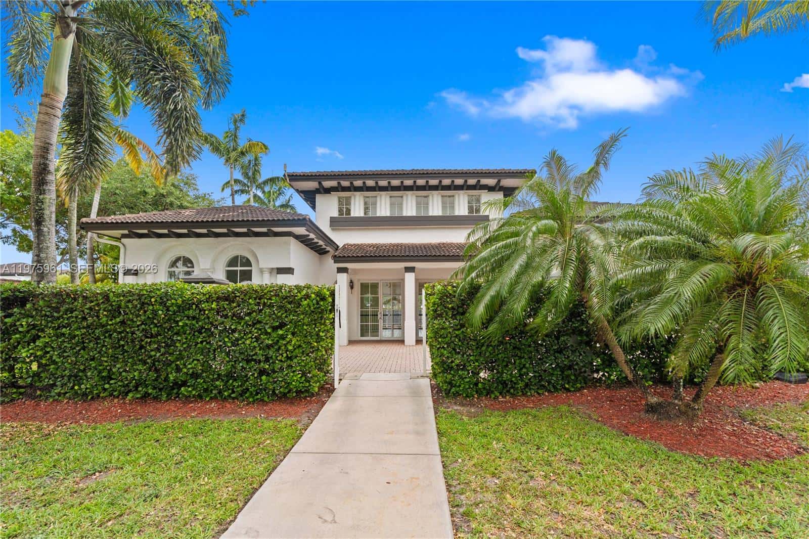 11476 NW 77th Ln, Doral FL 33178