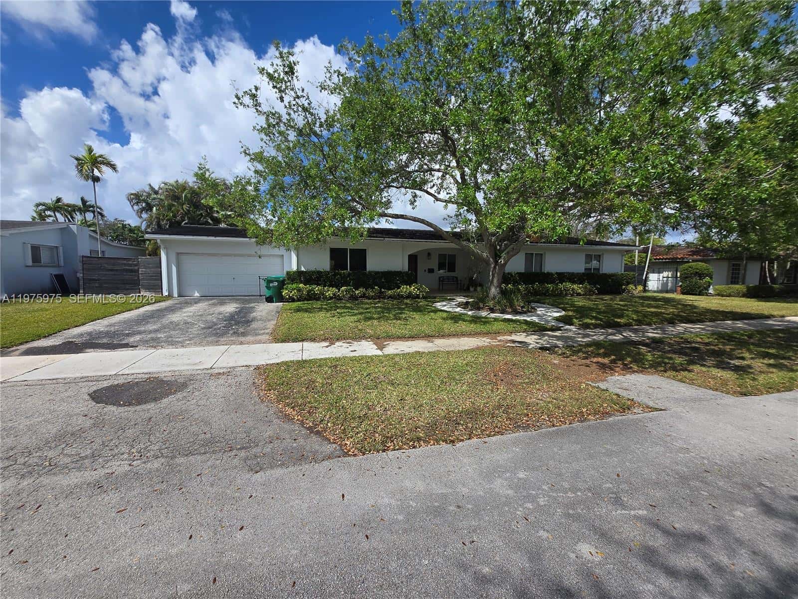 8620 SW 85th Ave, Miami FL 33143