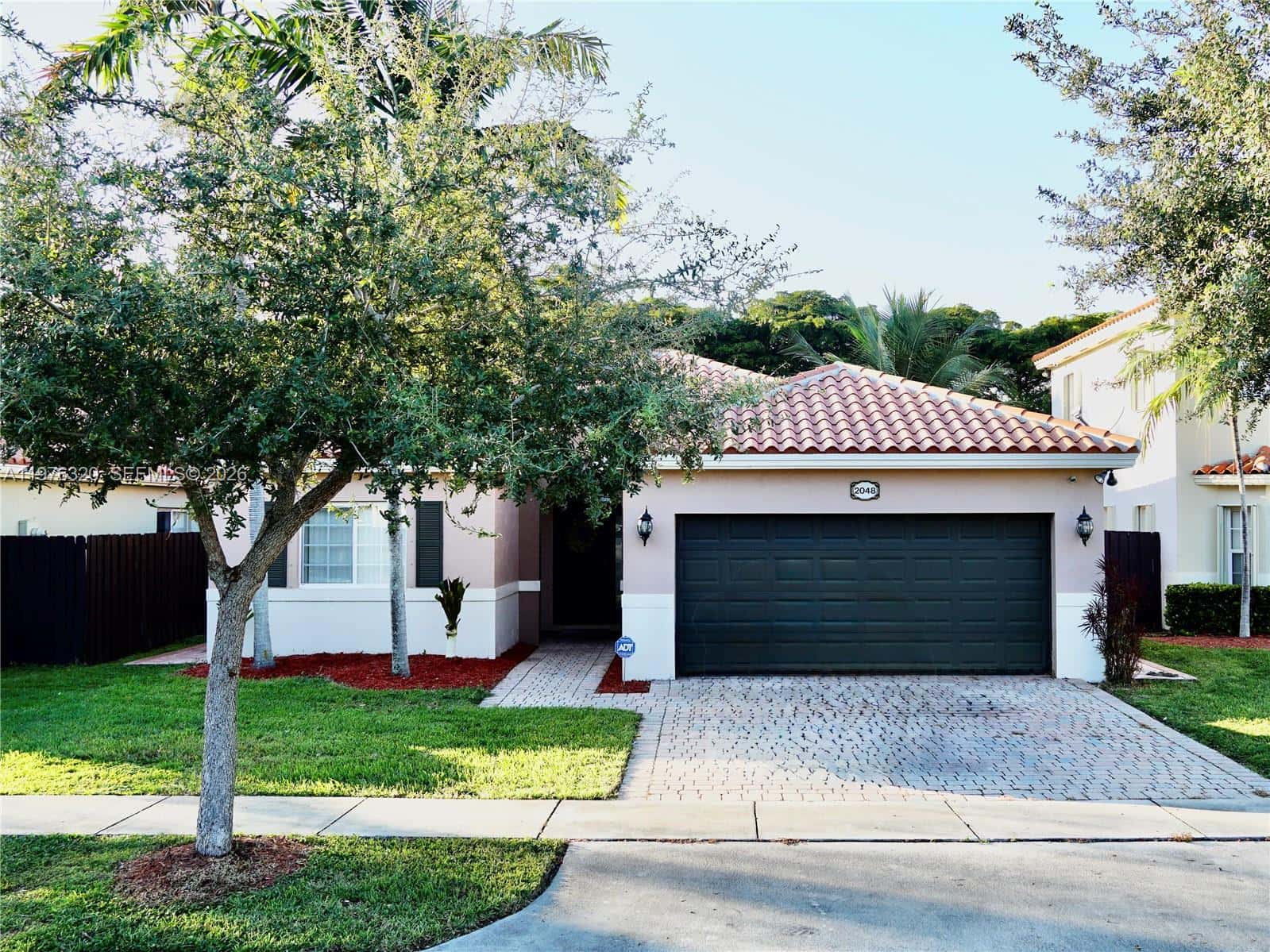2048 NE 35th Ave, Homestead FL 33033