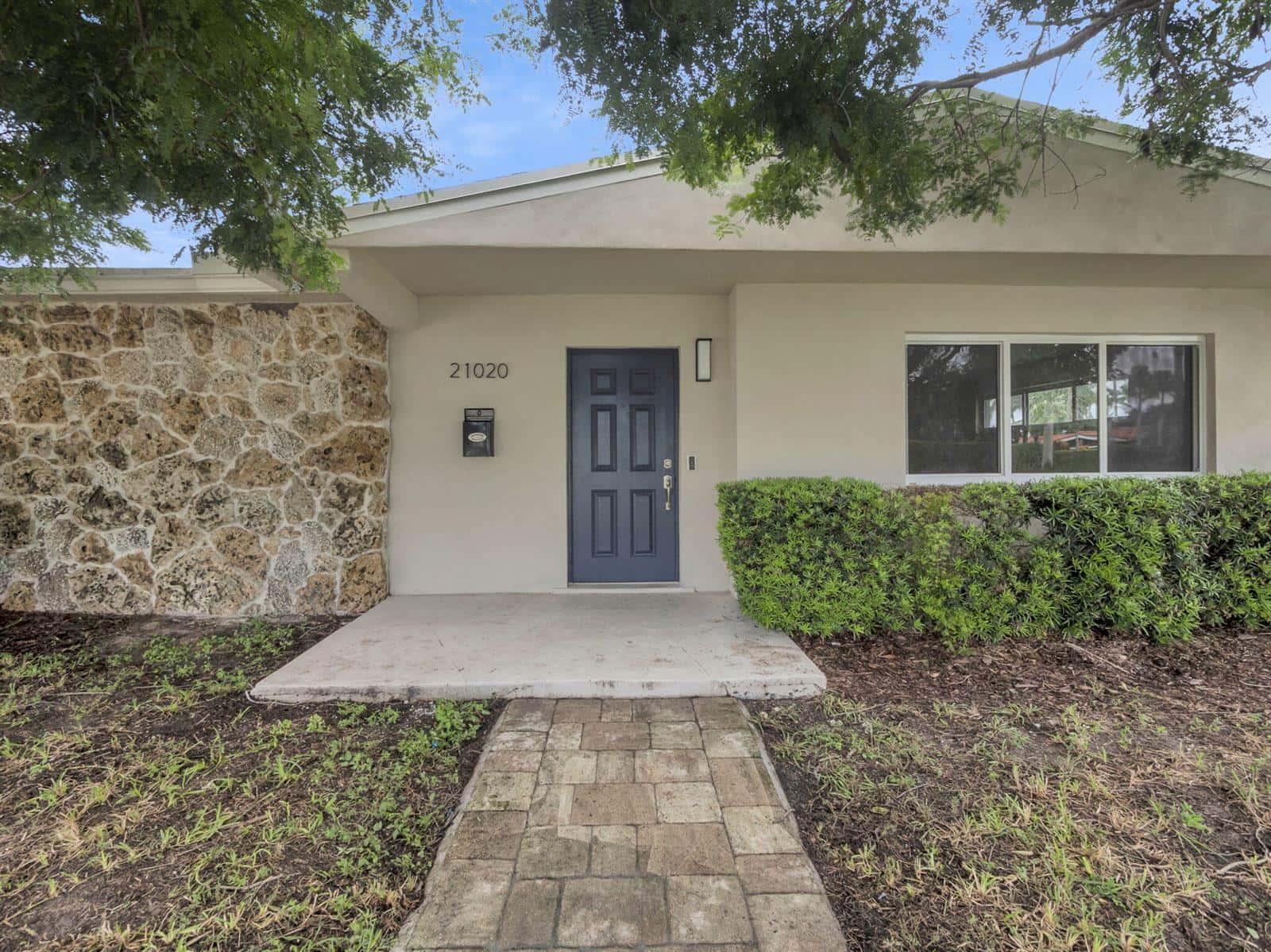 21020 Highland Lakes Boulevard, Miami FL 33179