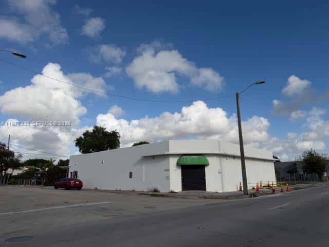 102 NW 22nd Ave, Miami FL 33125