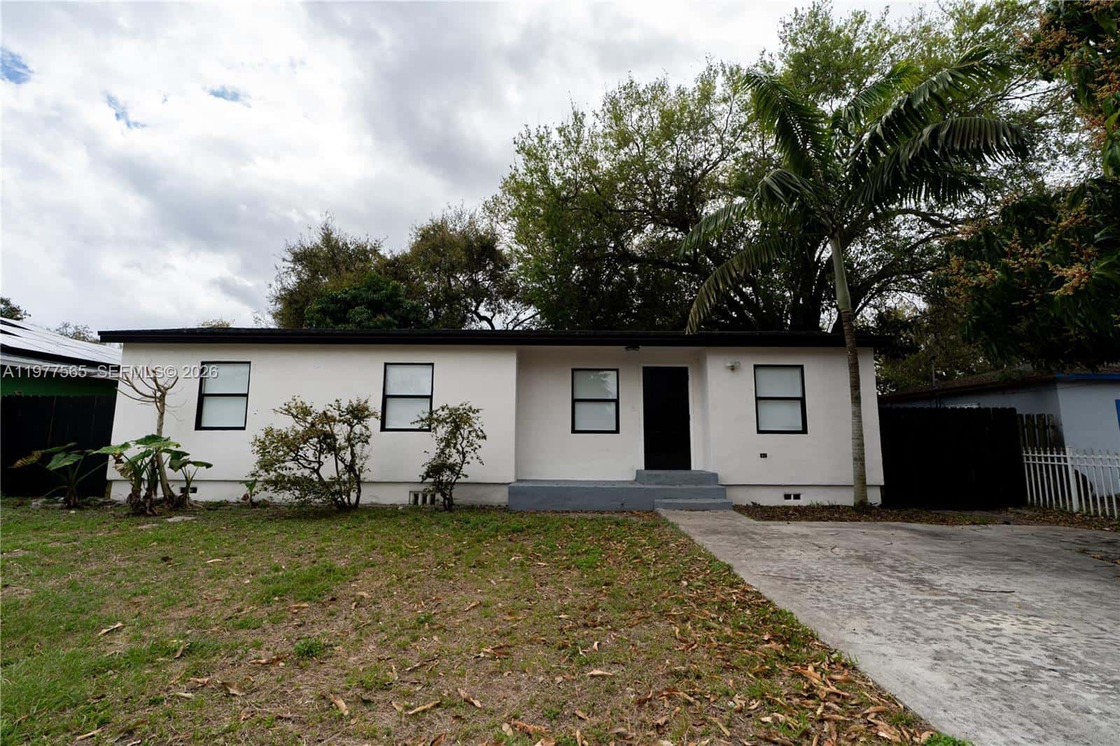 2250 NW 154th St, Miami Gardens FL 33054
