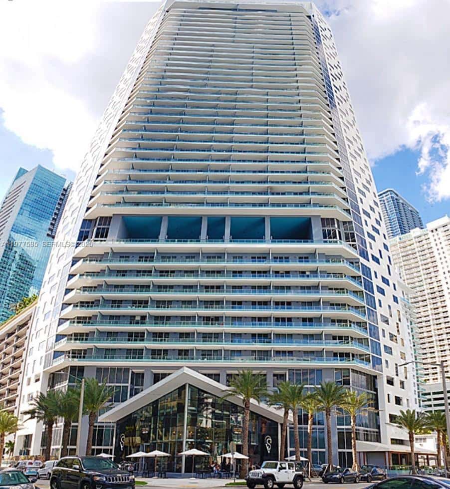 1300 Brickell Bay Dr # 2512, Miami FL 33131
