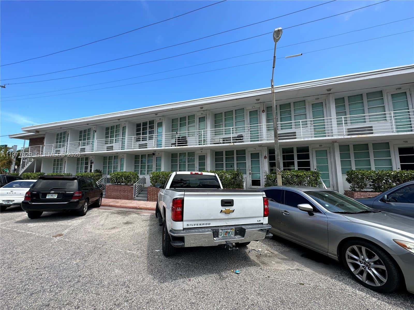 300 74th St # 6, Miami Beach FL 33141