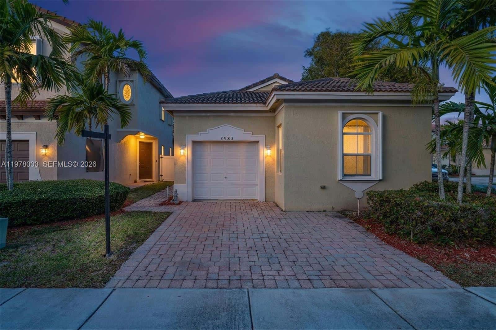 3983 NE 12th Dr, Homestead FL 33033