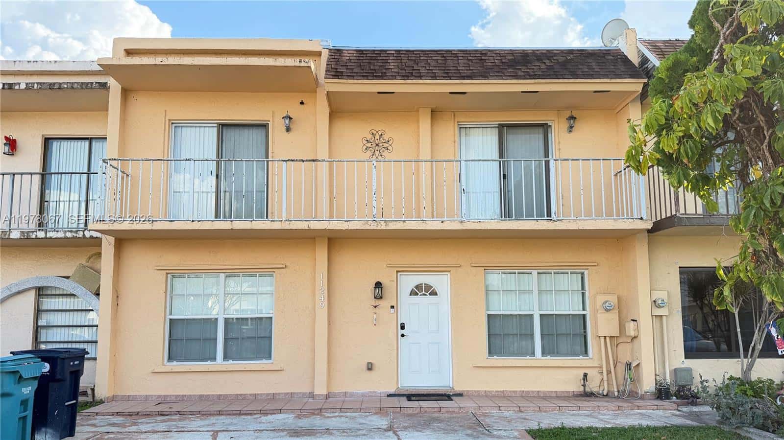 11249 SW 33rd Cir Pl, Miami FL 33165