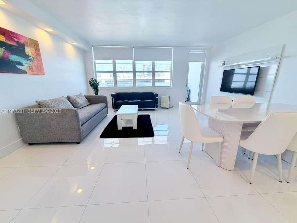 100 Lincoln Rd # 1404, Miami Beach FL 33139