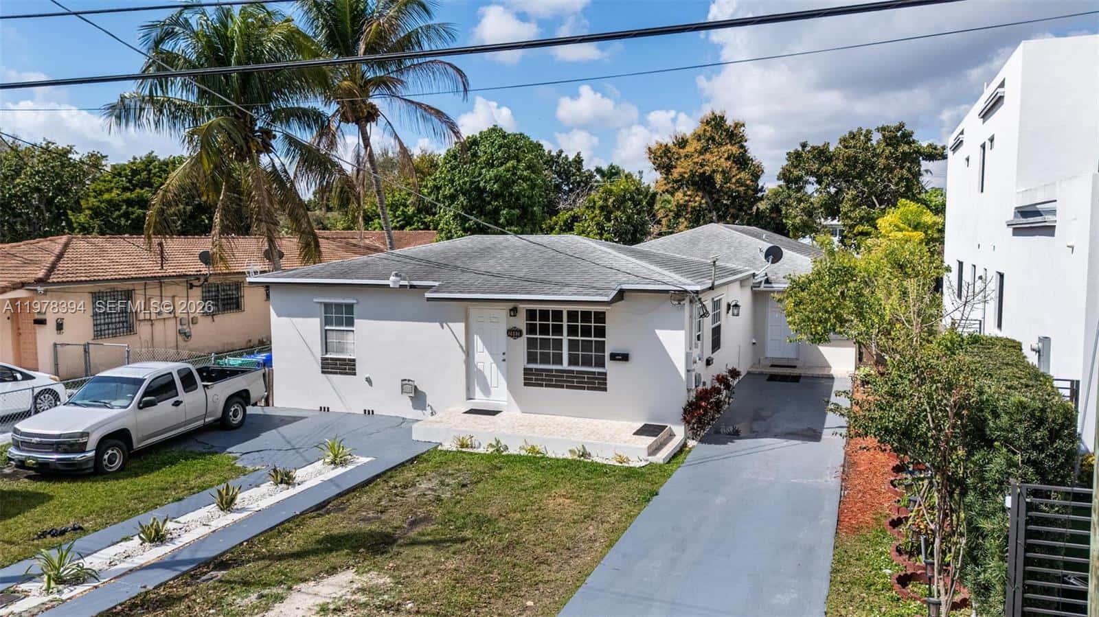 2862 SW 38th Ct, Miami FL 33134