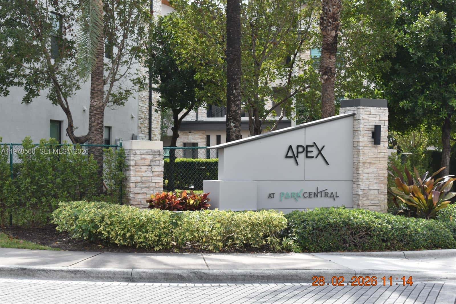 7855 NW 104th Ave # 24, Doral FL 33178