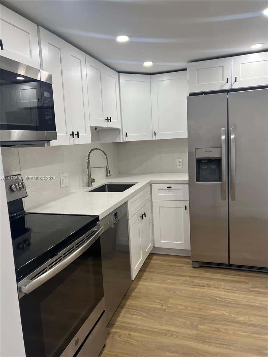 20301 W Country Club Dr # 1024, Aventura FL 33180