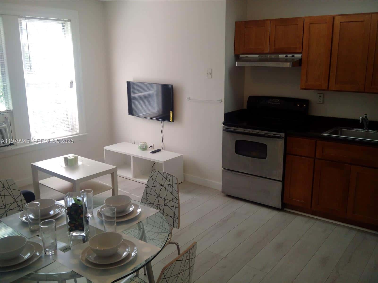 842 Meridian Ave # 3C, Miami Beach FL 33139