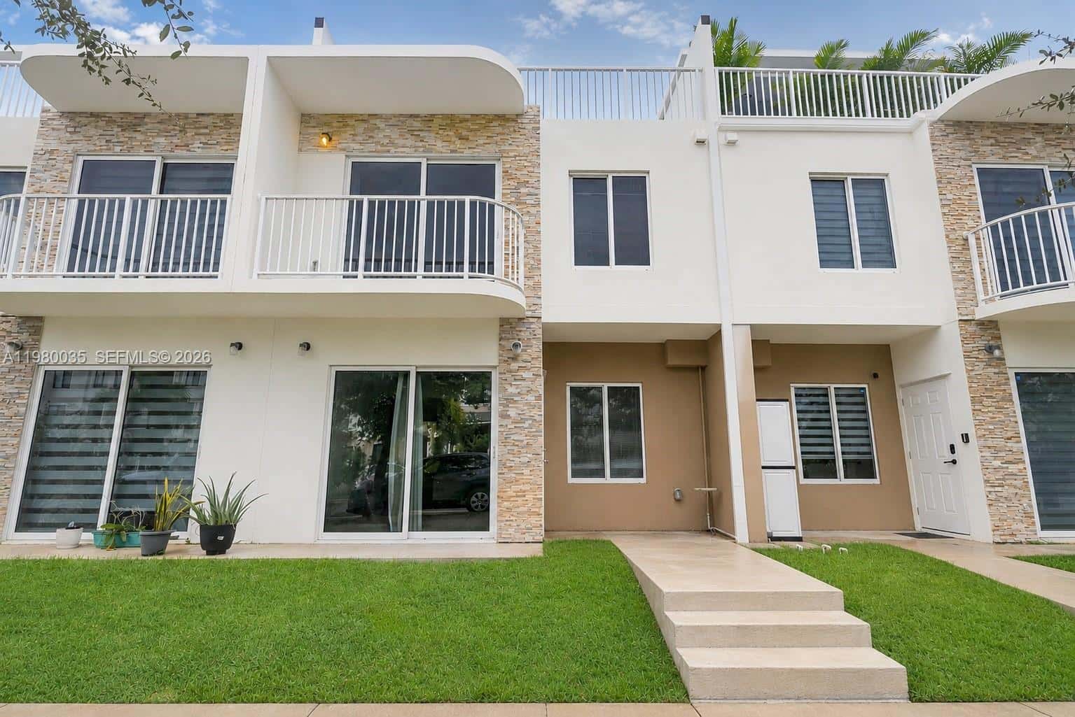 25936 SW 139th Path, Homestead FL 33032