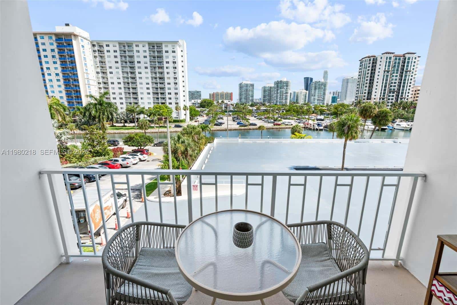500 Bayview Dr # 325, Sunny Isles Beach FL 33160