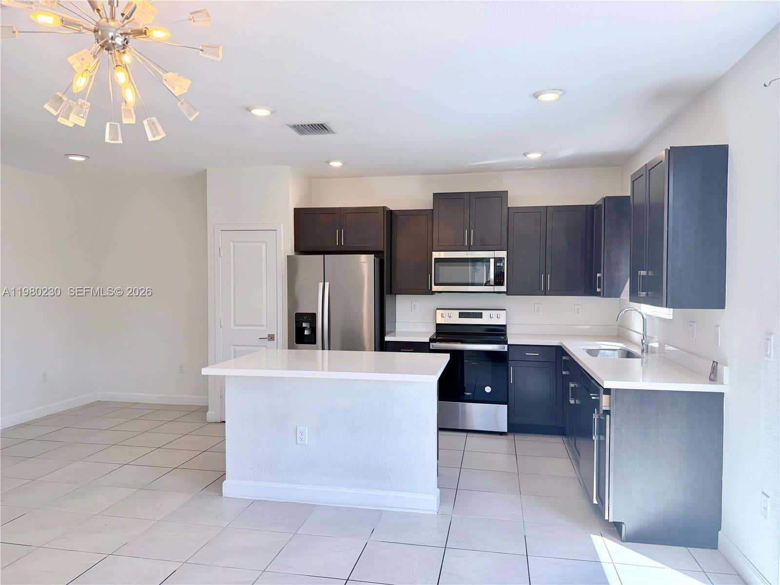 2418 SE 10th Ct, Homestead FL 33035