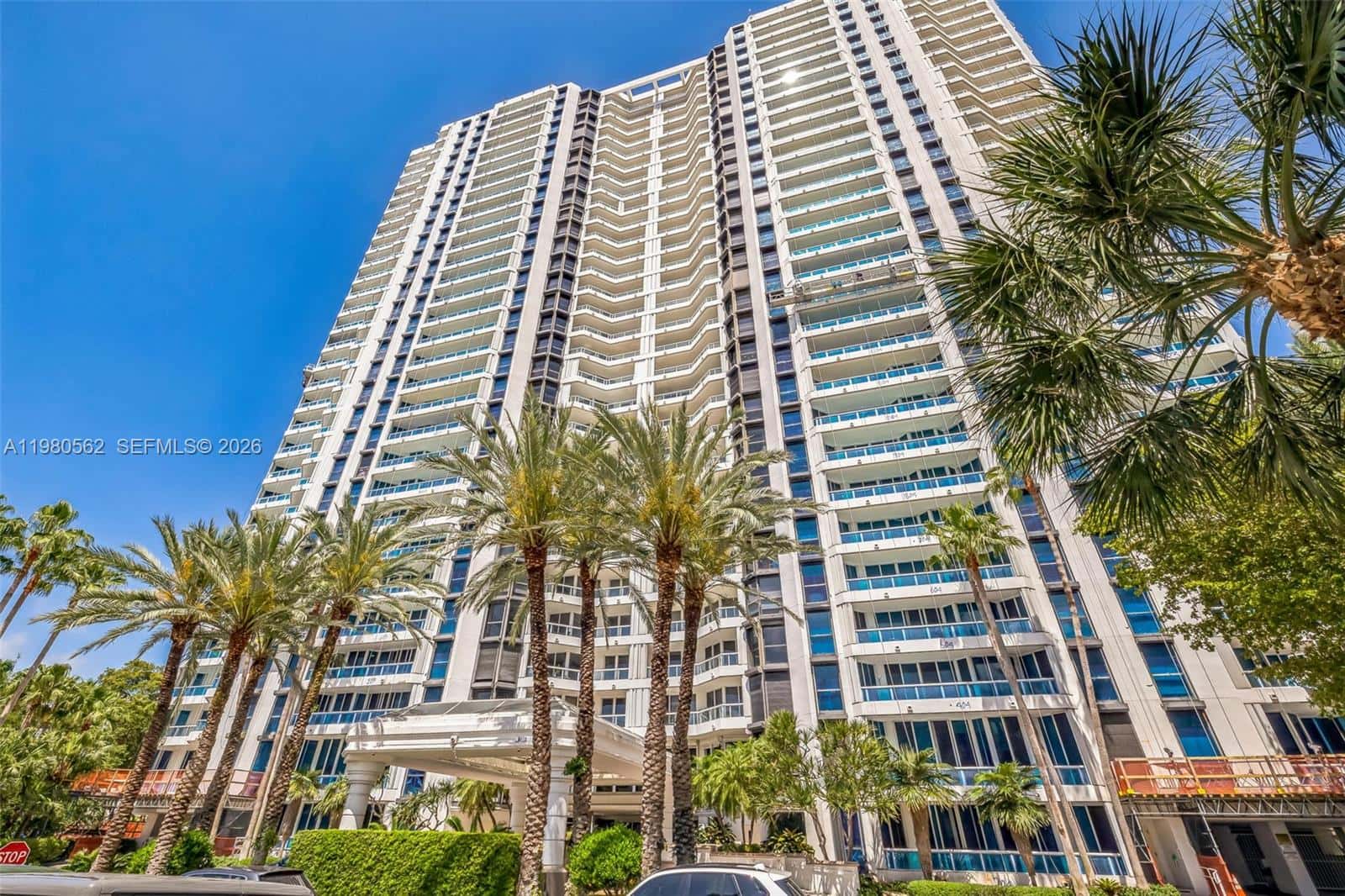 21205 Yacht Club Dr # 1802, Aventura FL 33180