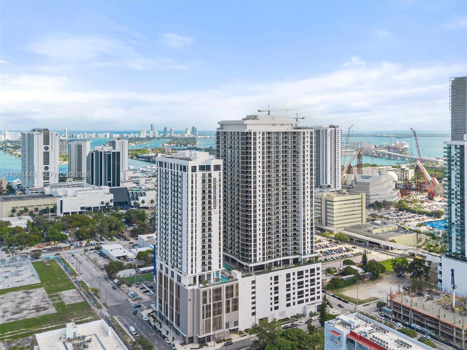 1600 NE 1st Ave # 3511, Miami FL 33132