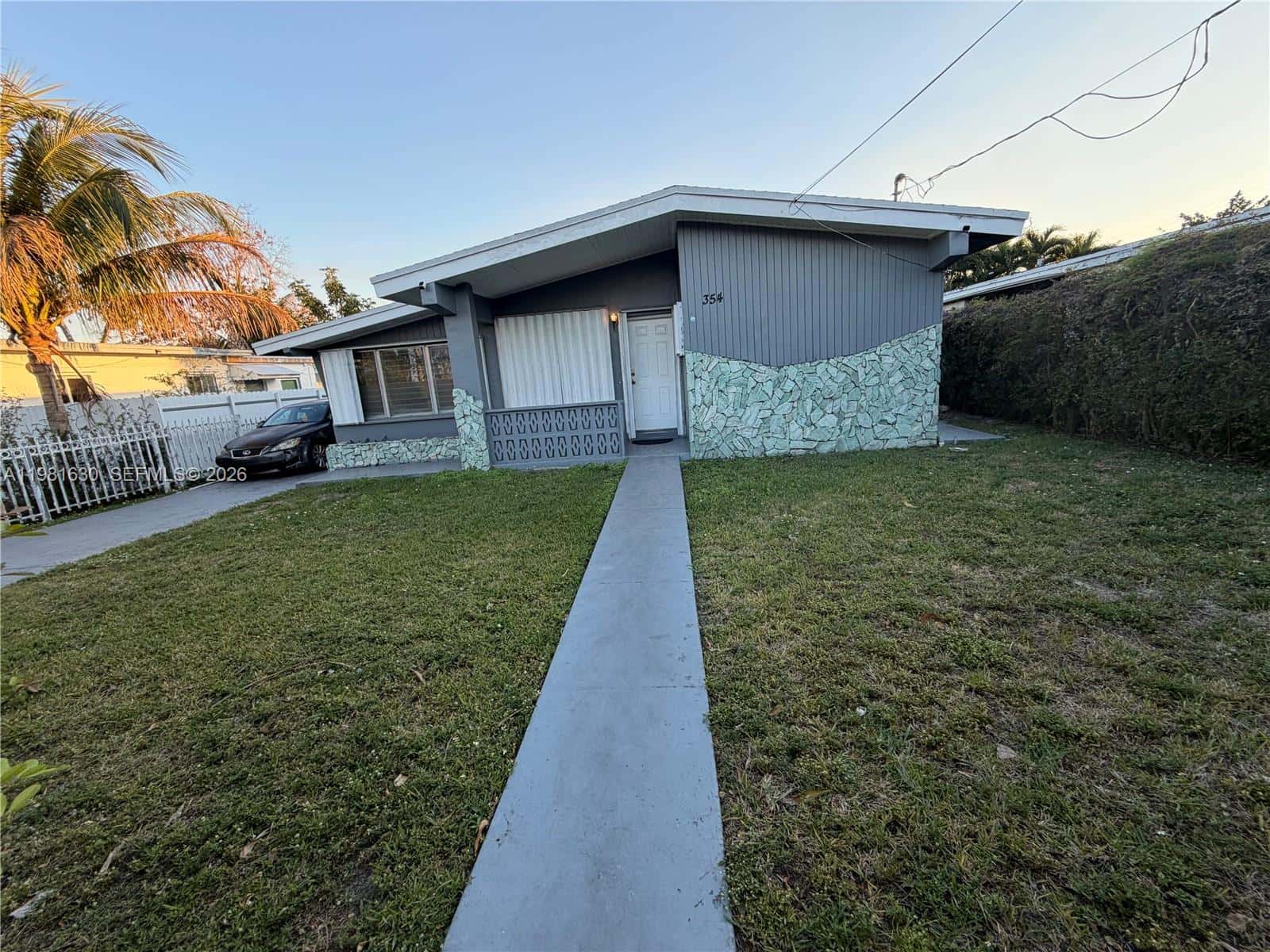 354 NE 173rd St, North Miami Beach FL 33162