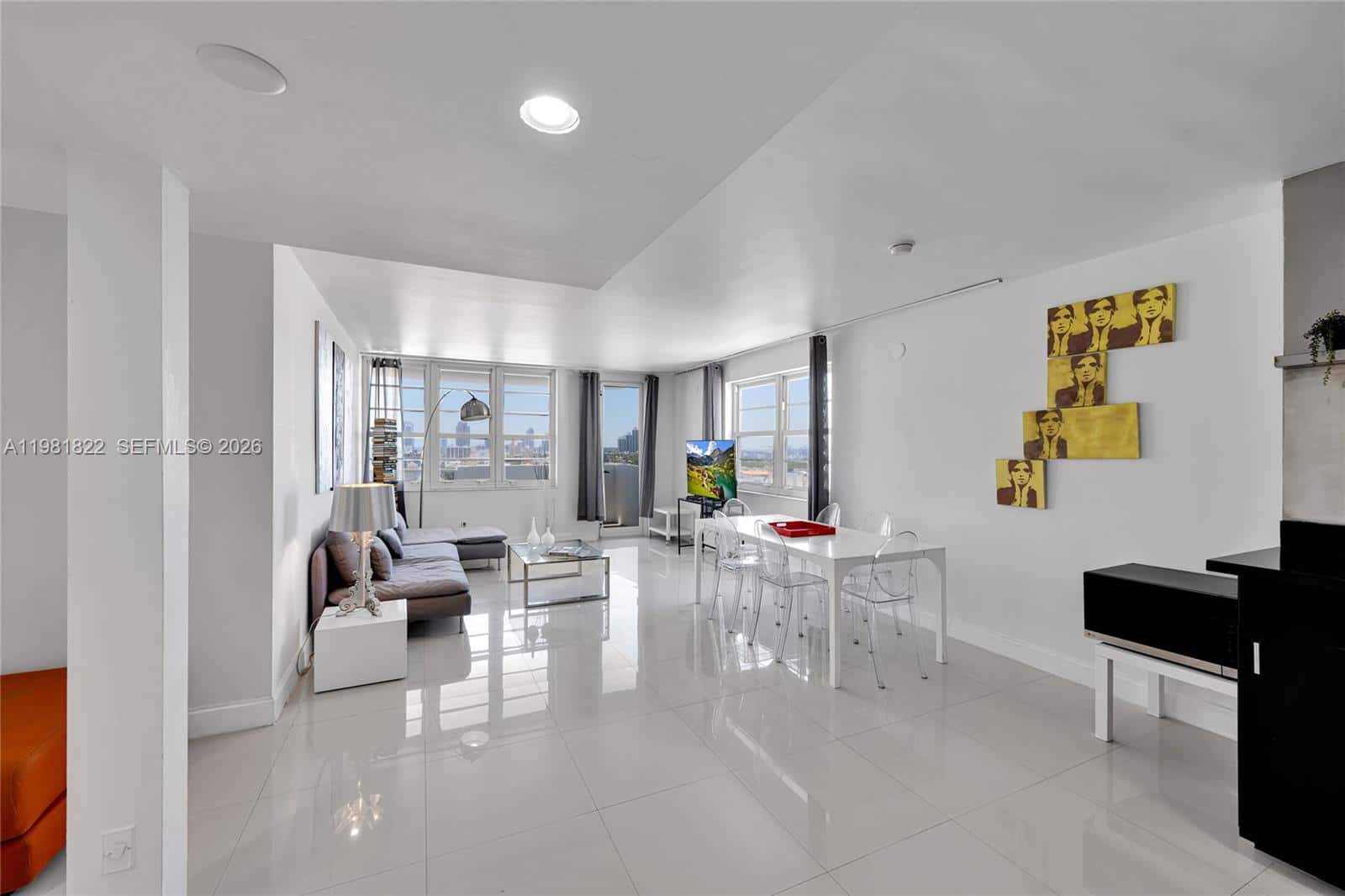 100 Lincoln Rd # 1511, Miami Beach FL 33139