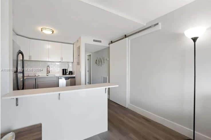 3527 NE 168th St # 409, North Miami Beach FL 33160