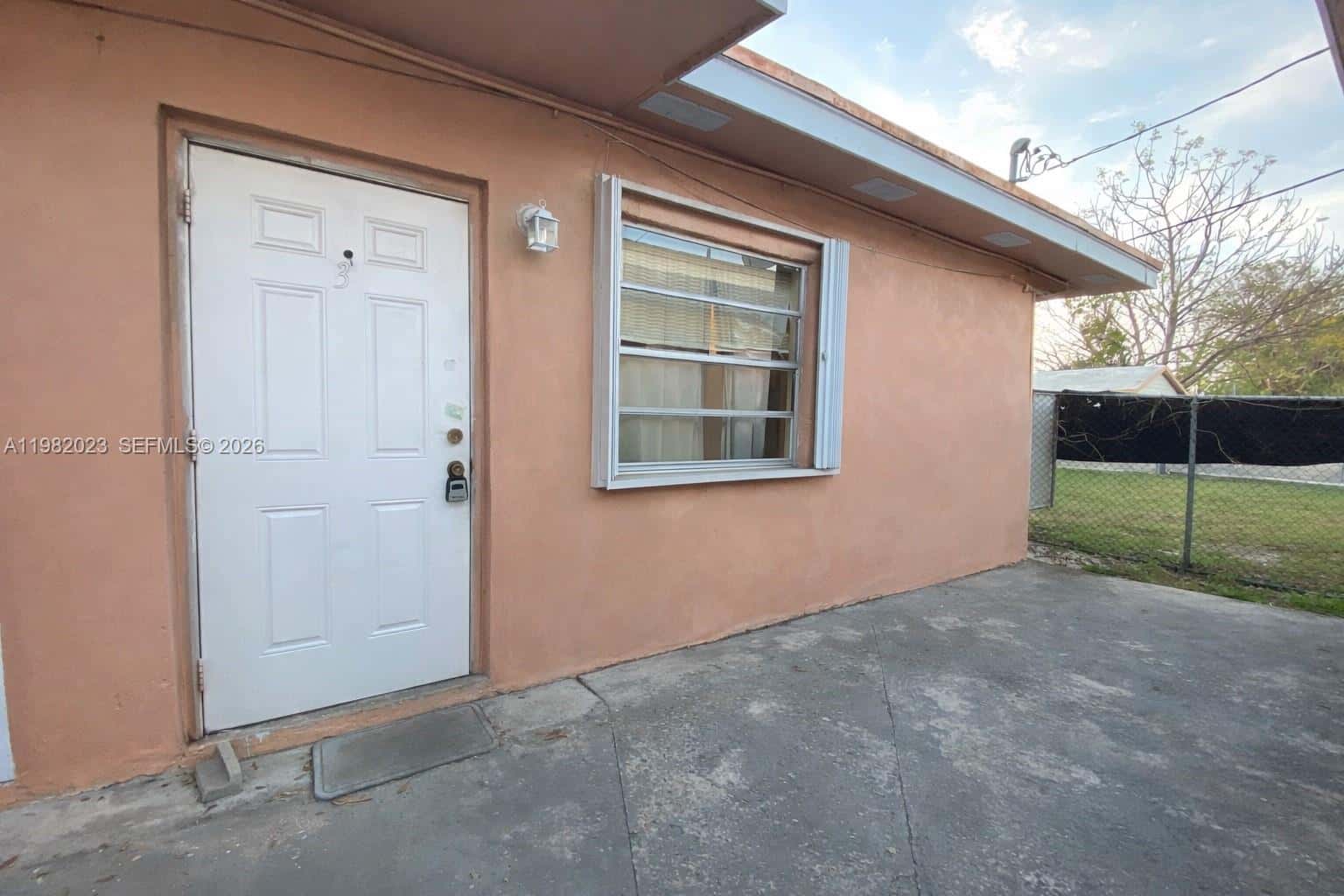 520 SW 6th Ave # 3, Homestead FL 33030