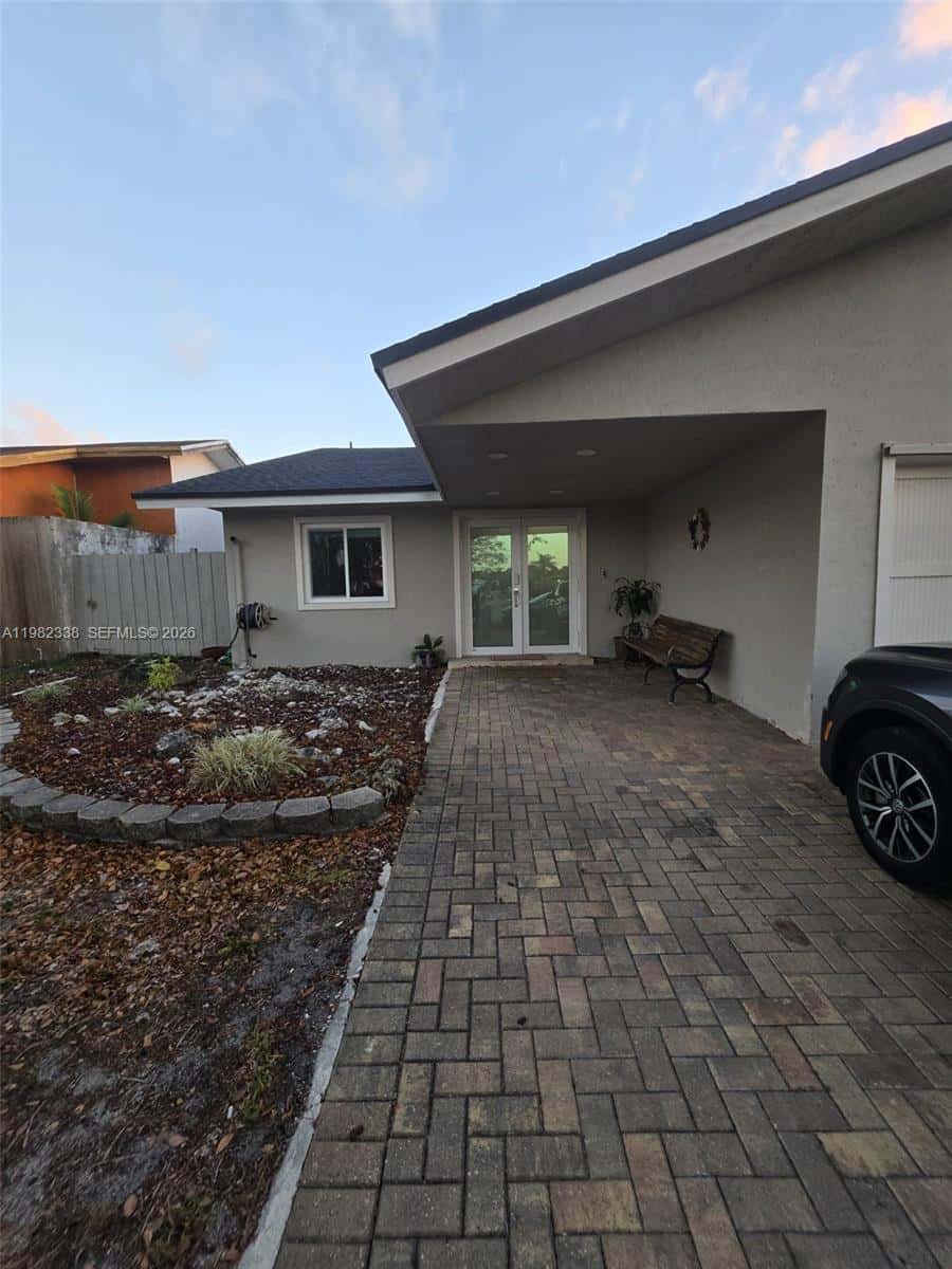 14530 SW 110th St, Miami FL 33186