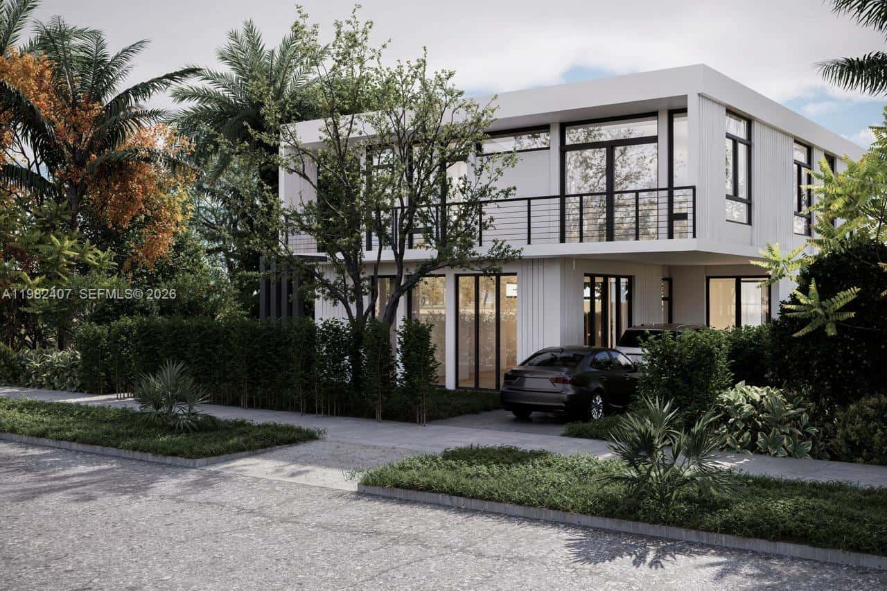 160 NW 39th St, Miami FL 33127