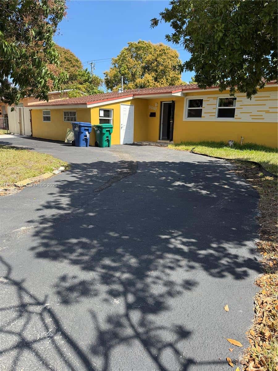 18811 NW 24th Ave # 0, Miami Gardens FL 33056