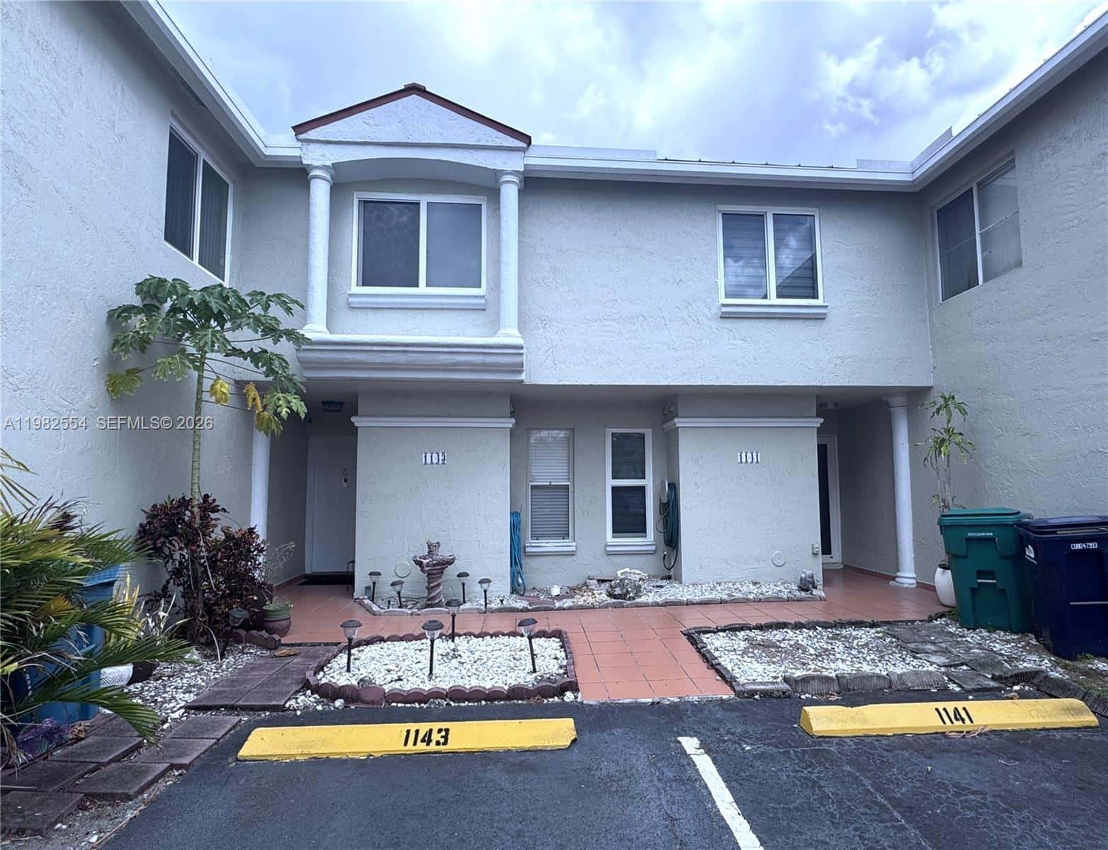 1143 NW 123rd Ct # 607, Miami FL 33182