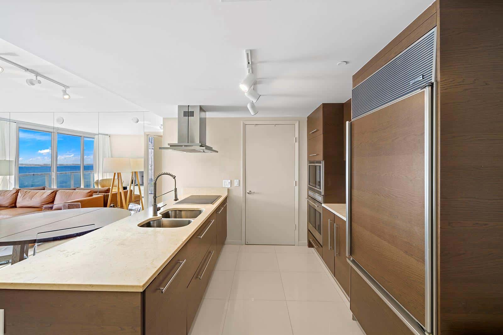 495 Brickell Avenue # 911, Miami FL 33131