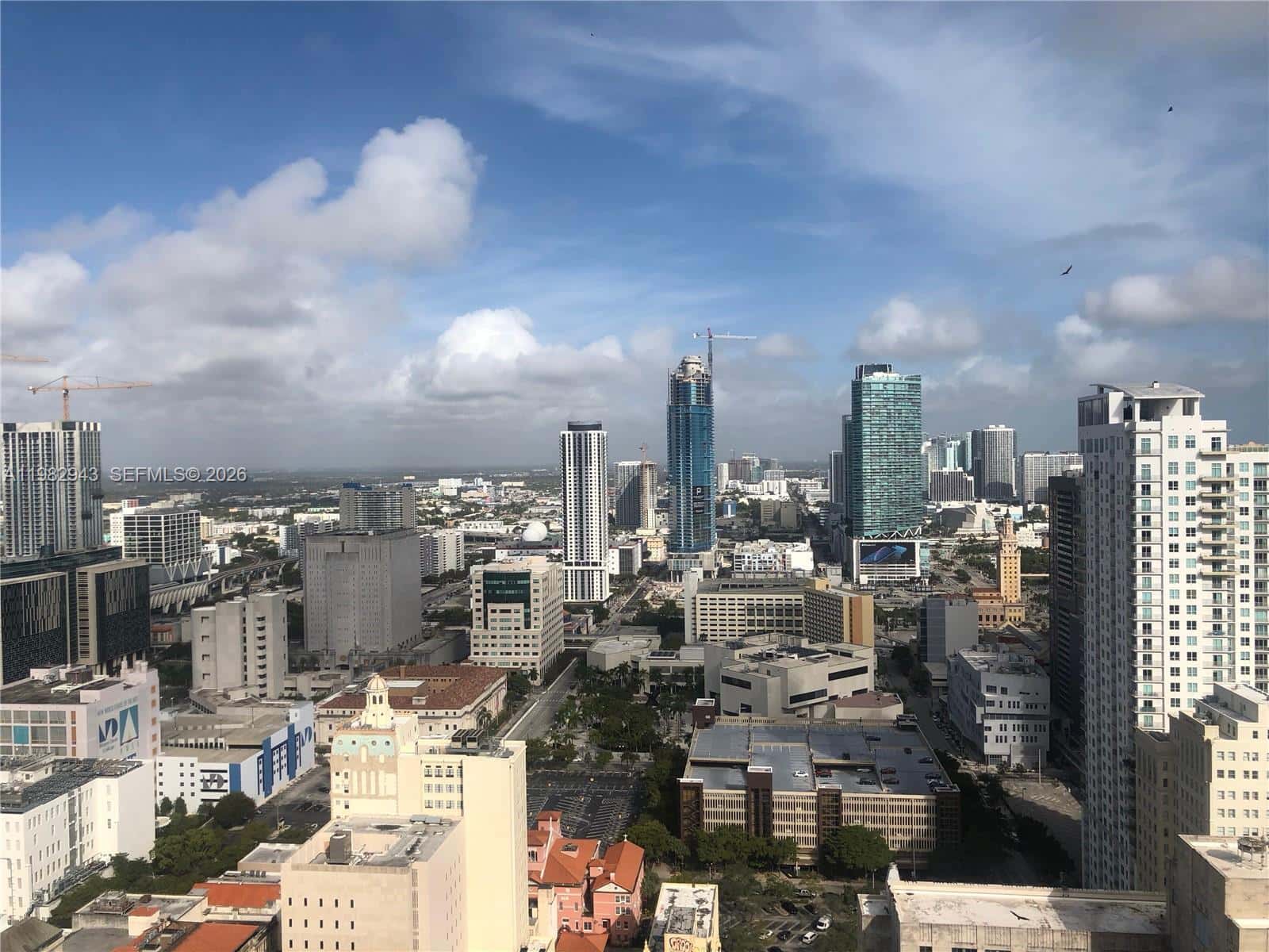 151 SE 1 St # 10, Miami FL 33131