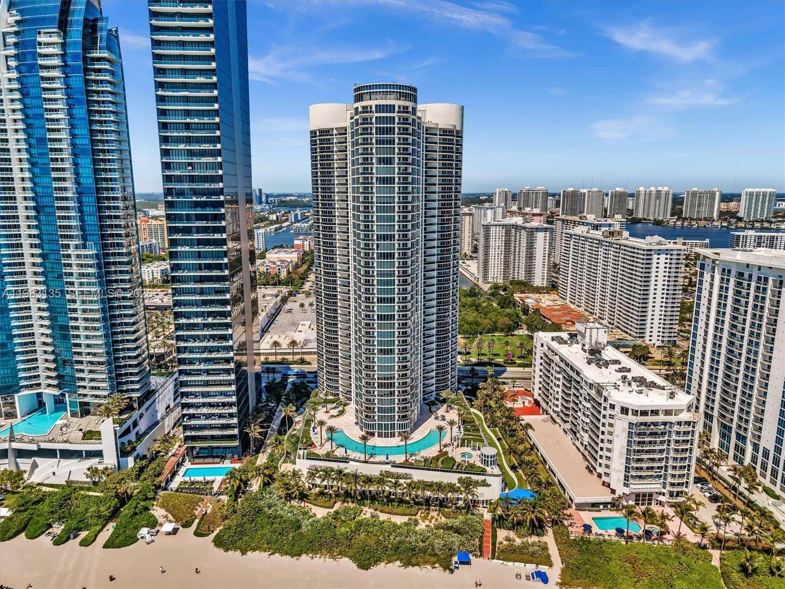 17201 Collins Ave # 704, Sunny Isles Beach FL 33160