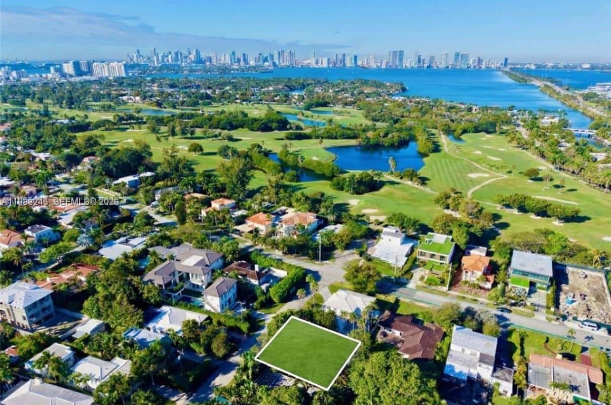 535 W 31st St, Miami Beach FL 33140